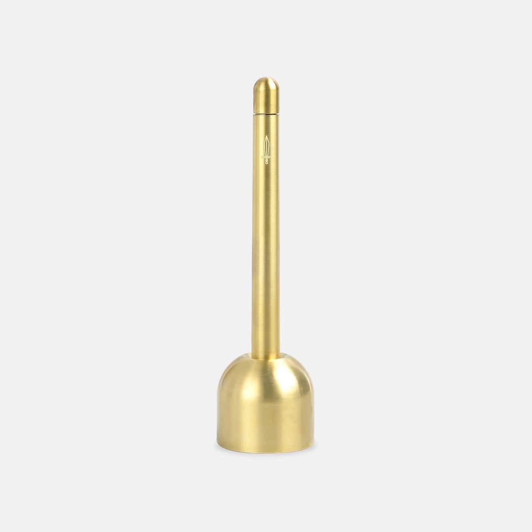 Squire Pen Stand
